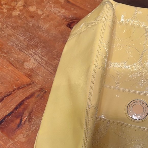 Coach Yellow Leather Shoulder Bag - Picture 6 of 7